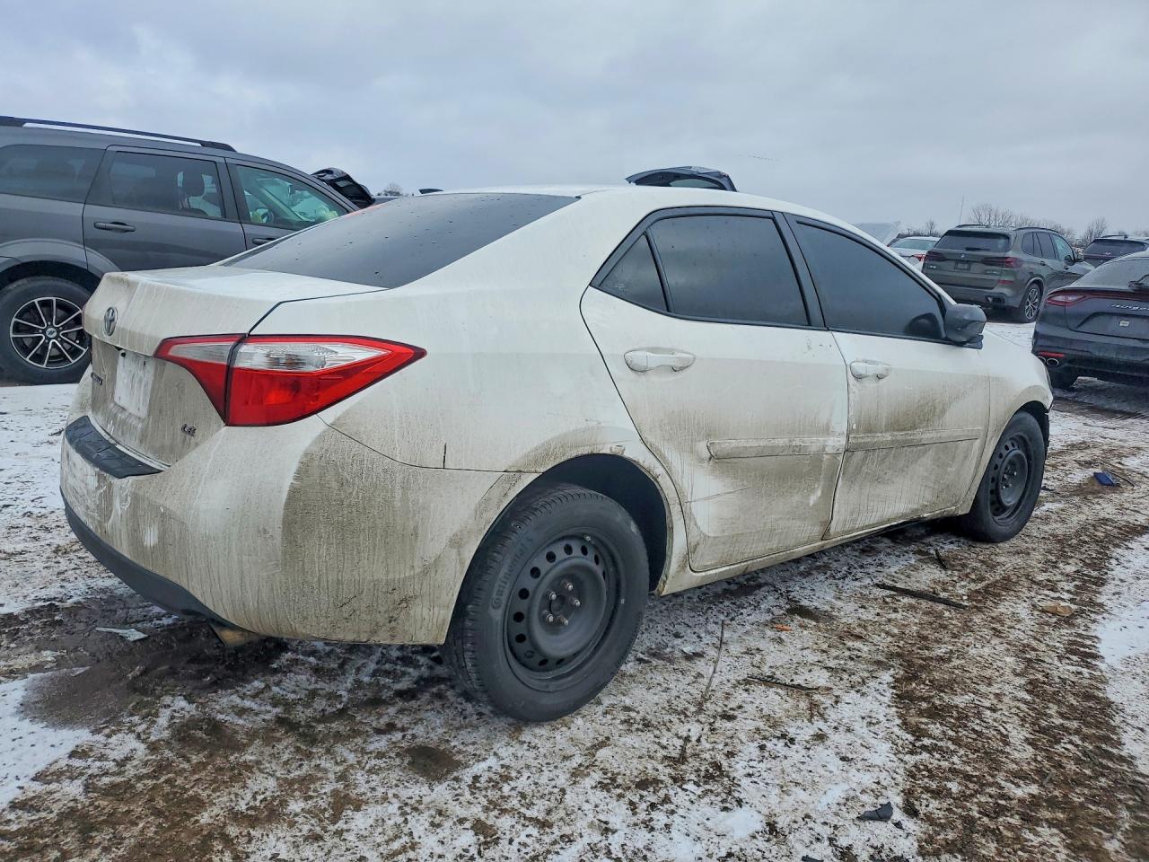 2015 TOYOTA COROLLA L photo 3