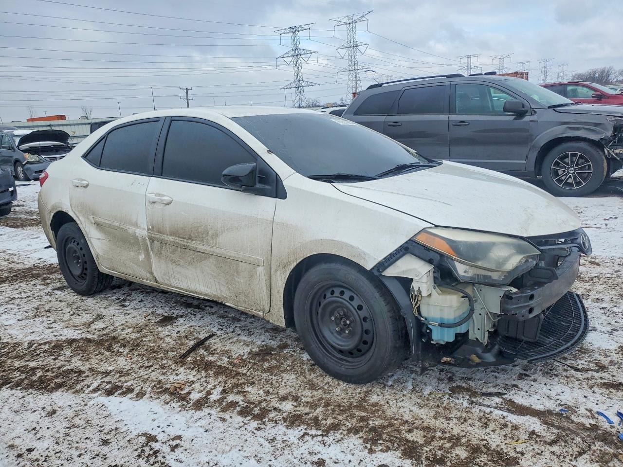 2015 TOYOTA COROLLA L photo 4