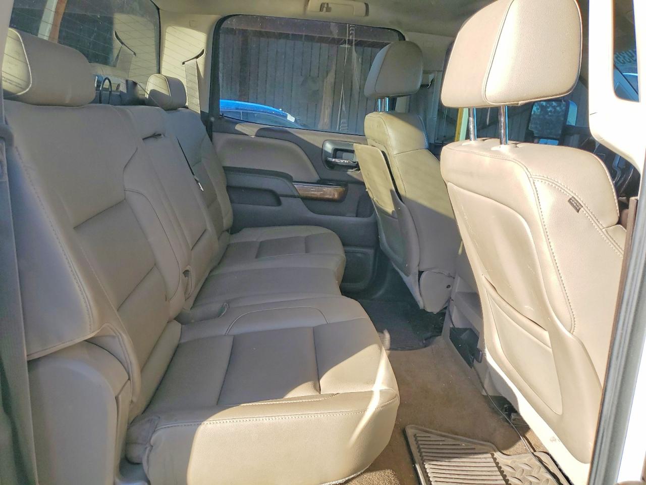 2015 GMC SIERRA K2500 SLT photo 28