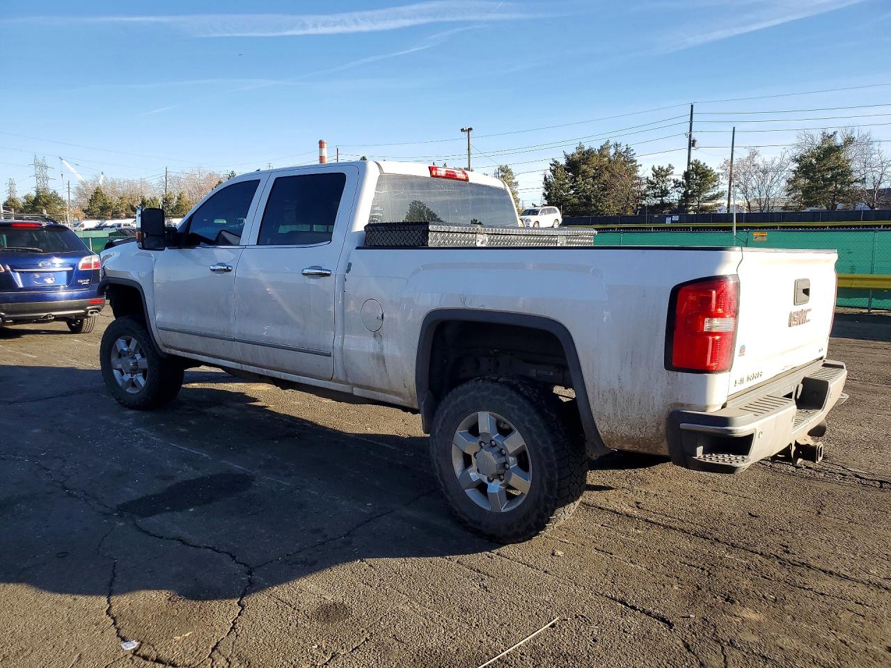 2015 GMC SIERRA K2500 SLT photo 4
