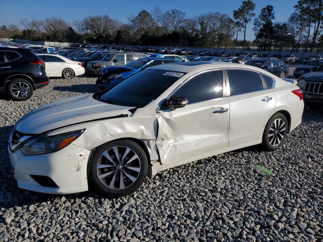 2016 NISSAN ALTIMA