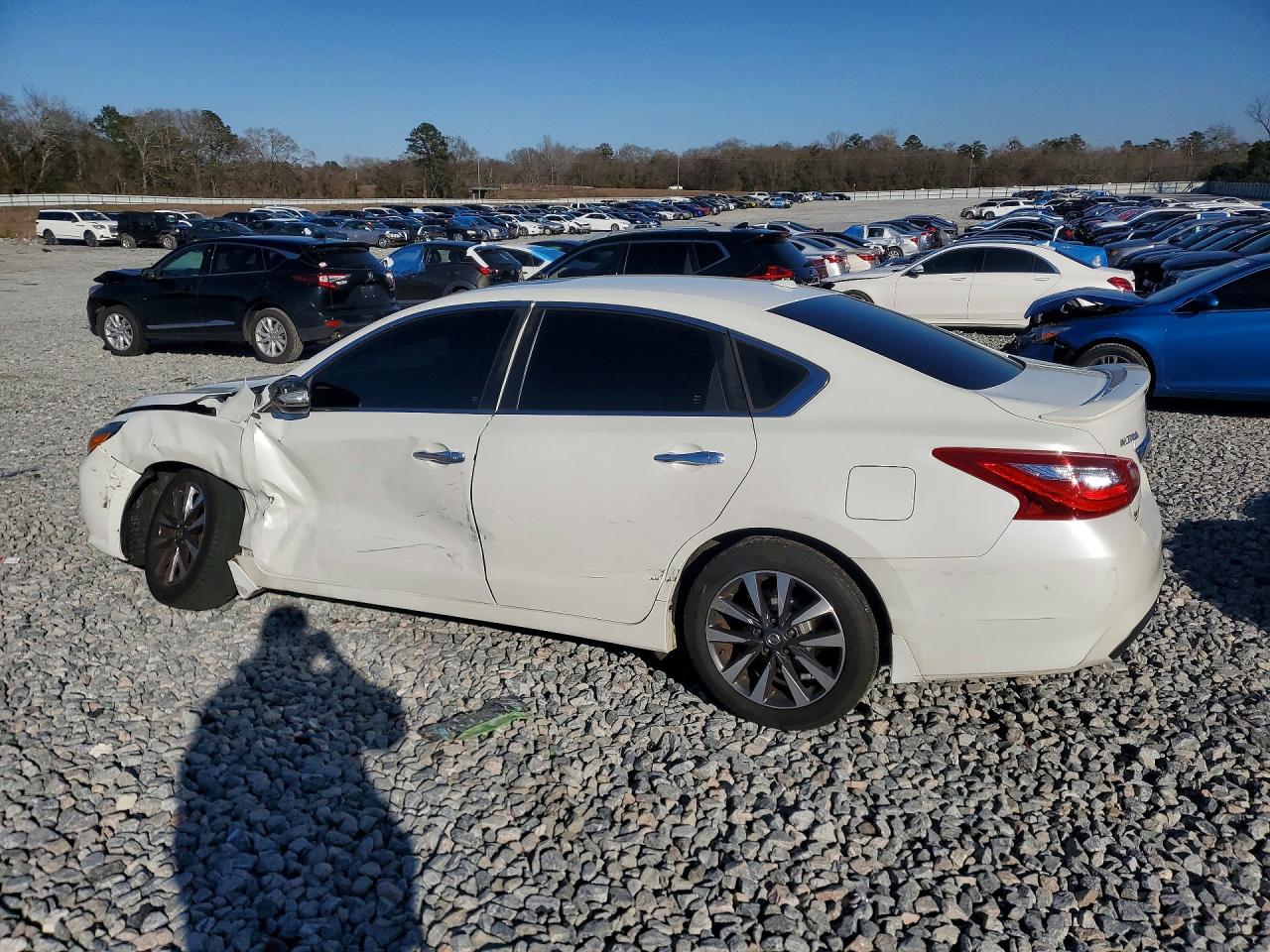 2016 NISSAN ALTIMA 2.5 photo 4