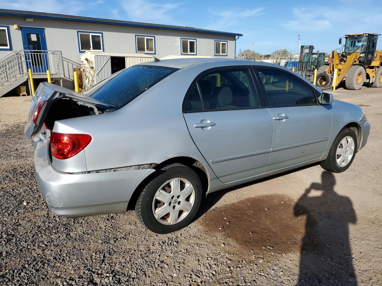 2006 TOYOTA COROLLA CE photo 3