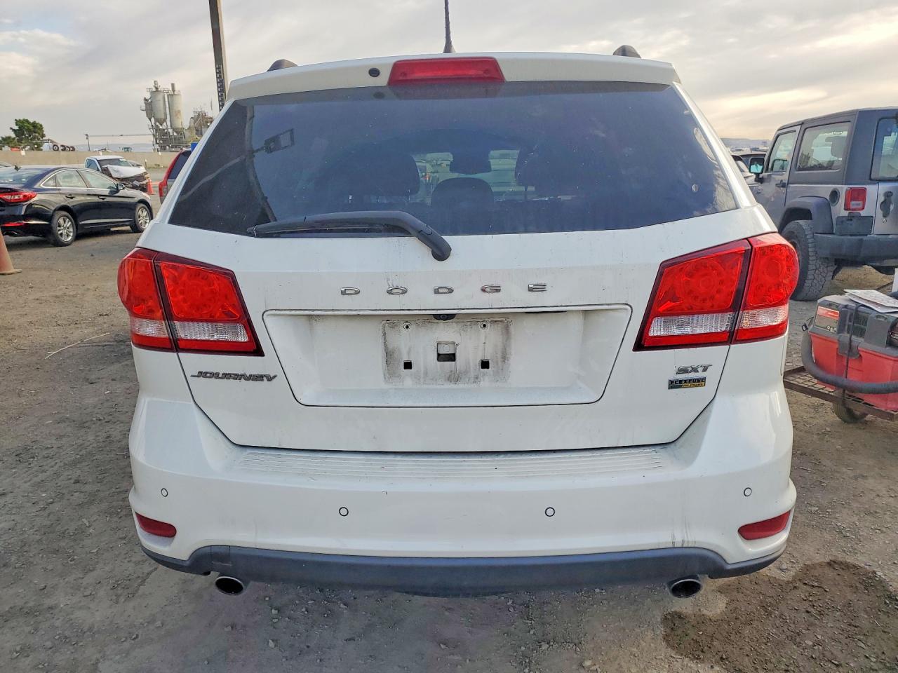 2017 DODGE JOURNEY SXT photo 6