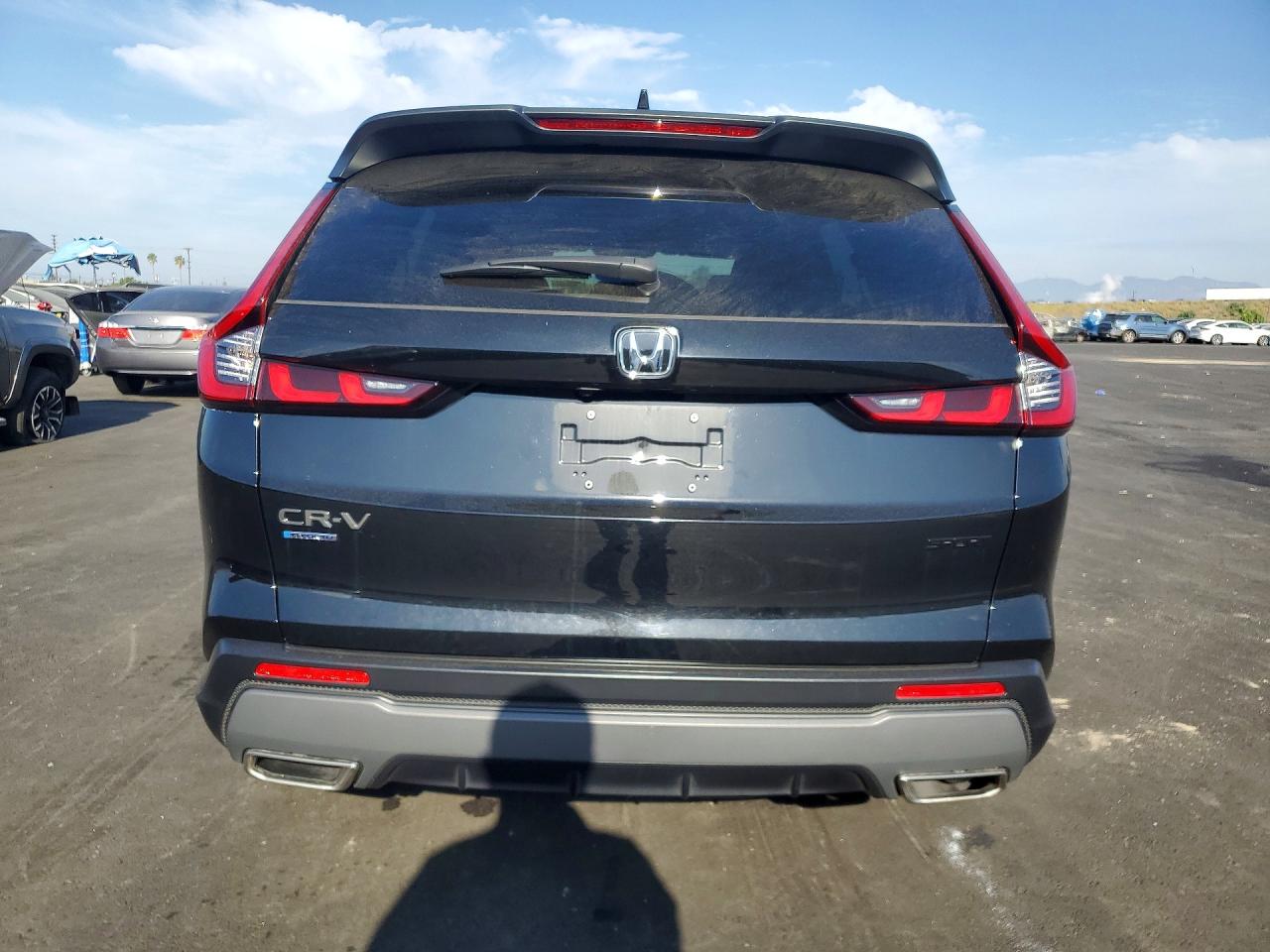 2025 HONDA CR-V SPORT photo 21