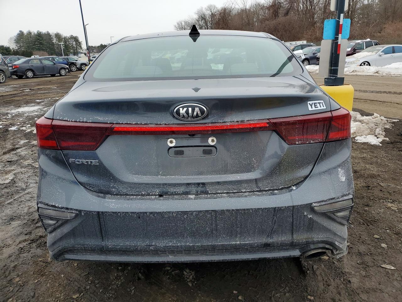 2020 KIA FORTE FE, LXS photo 11