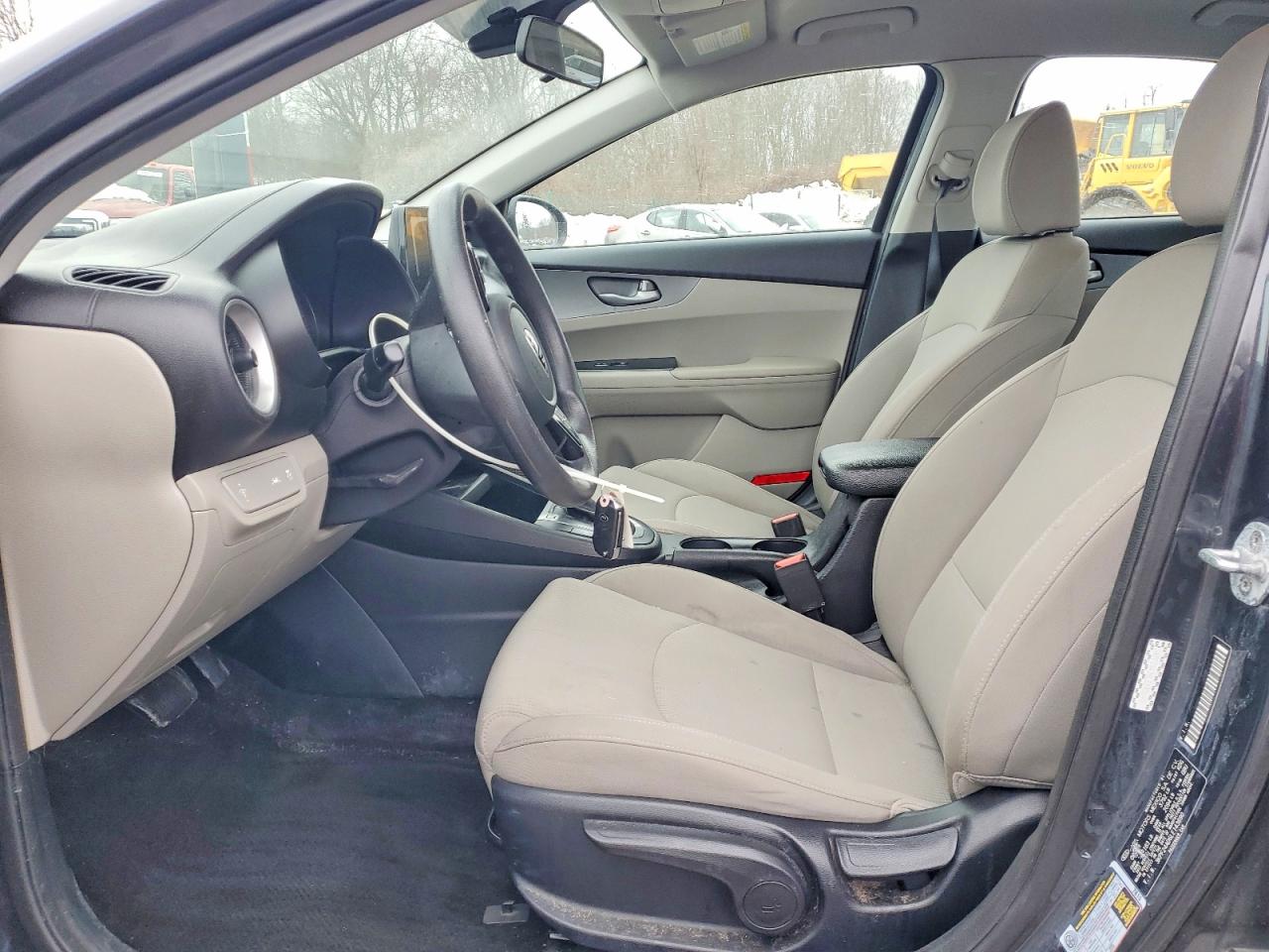 2020 KIA FORTE FE, LXS photo 13