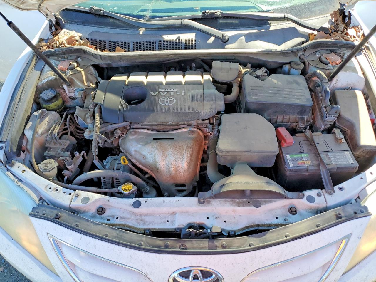2010 TOYOTA CAMRY BASE photo 11