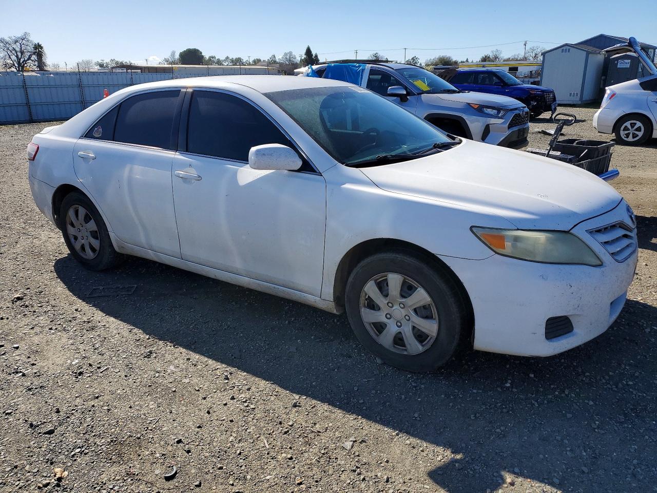 2010 TOYOTA CAMRY BASE photo 4