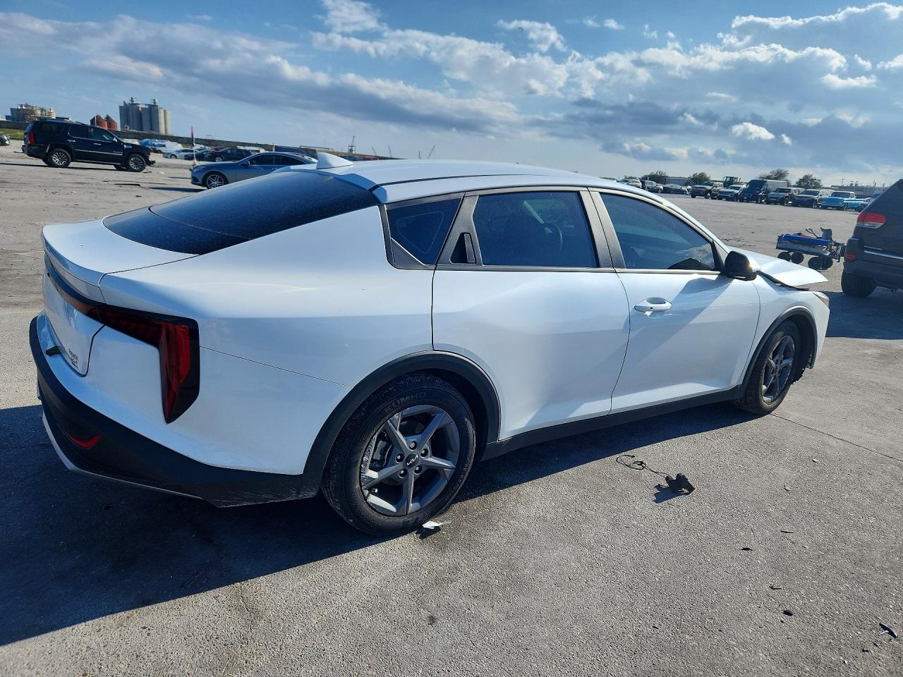 2025 KIA K4 LX photo 5