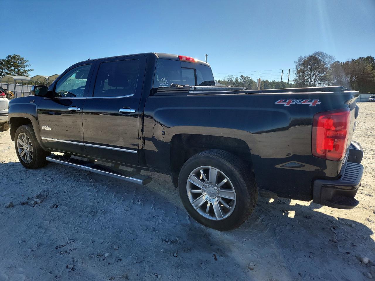 2017 CHEVROLET SILVERADO K1500 HIGH COUNTRY photo 2