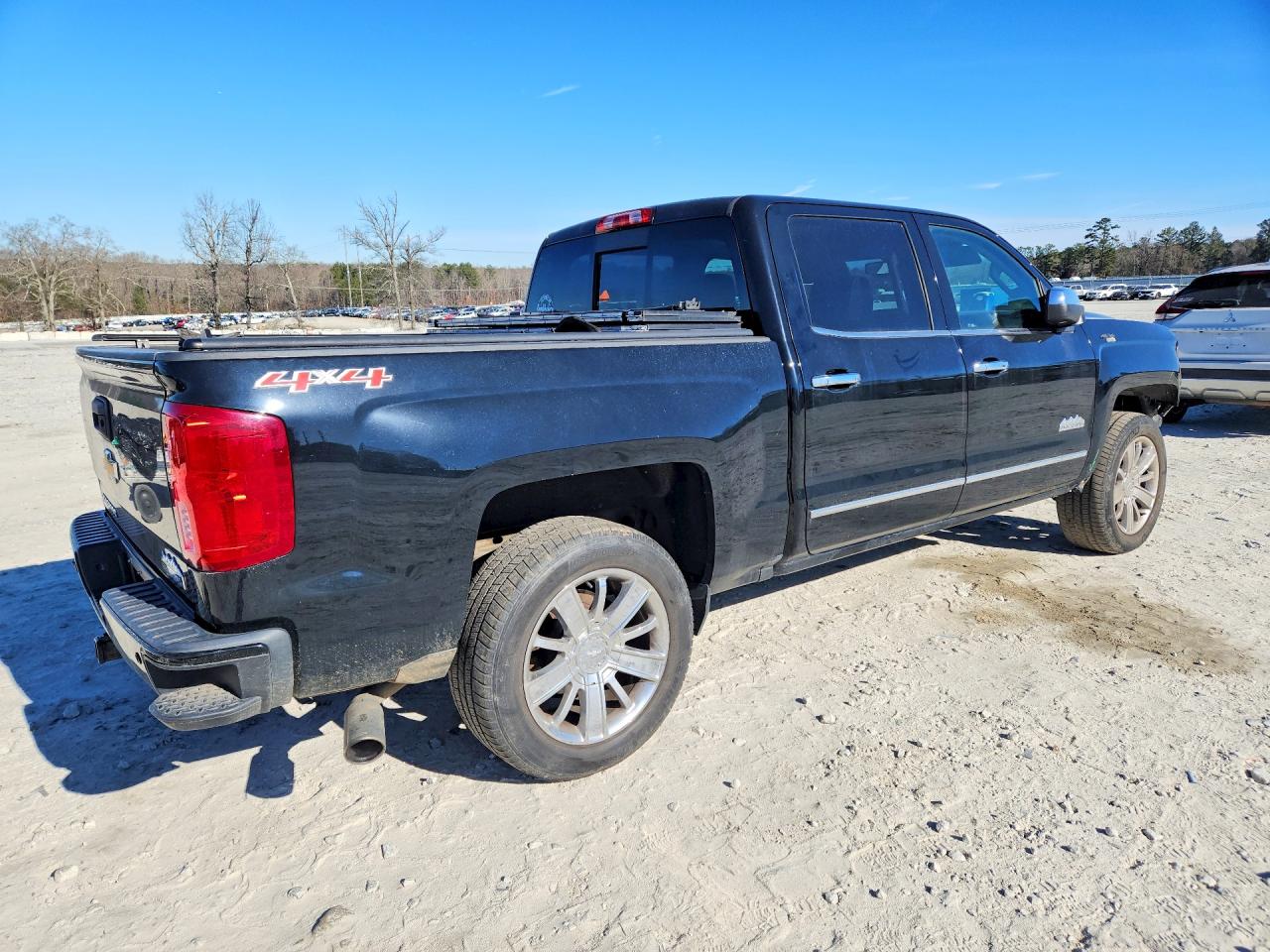 2017 CHEVROLET SILVERADO K1500 HIGH COUNTRY photo 3