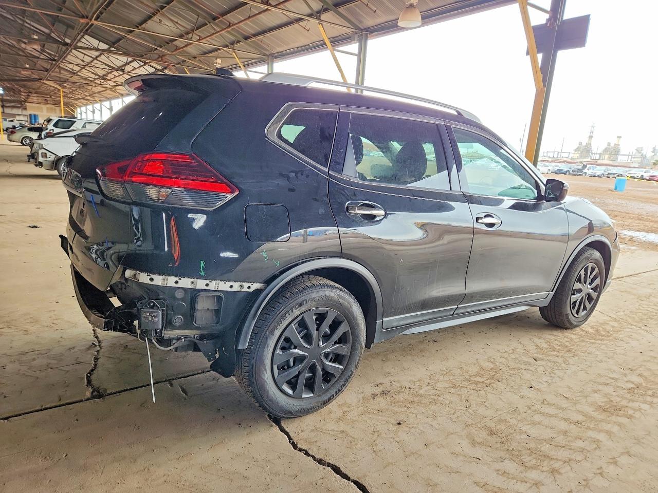 2017 NISSAN ROGUE S photo 3