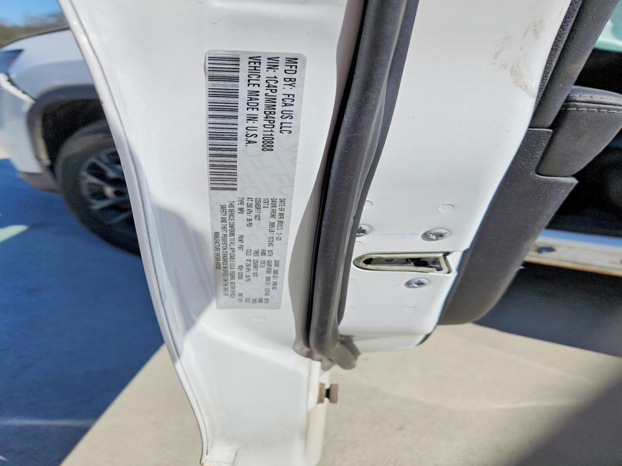 2023 JEEP CHEROKEE ALTITUDE LUX photo 25
