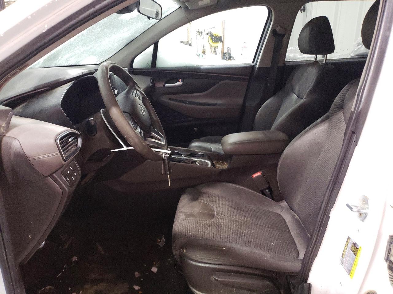 2019 HYUNDAI SANTA FE SE photo 13
