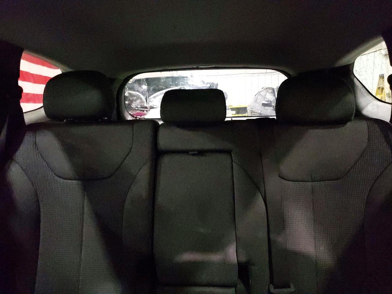 2019 HYUNDAI SANTA FE SE photo 19