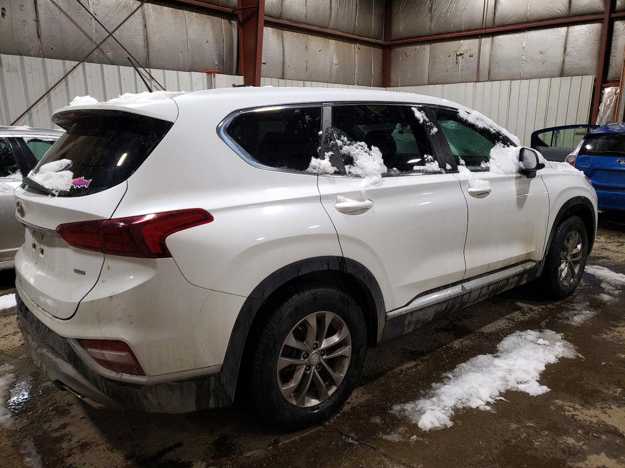 2019 HYUNDAI SANTA FE SE photo 5