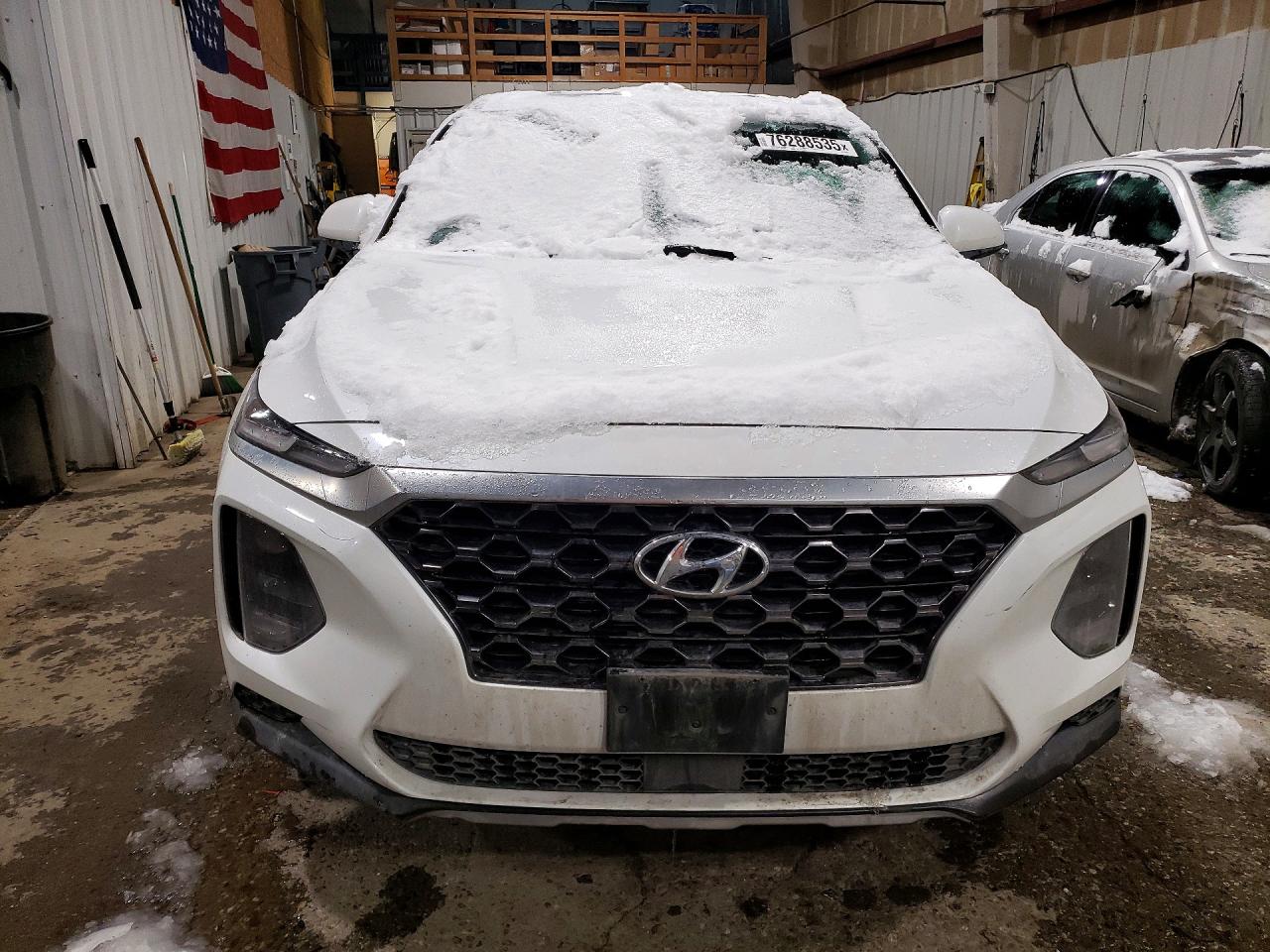 2019 HYUNDAI SANTA FE SE photo 9