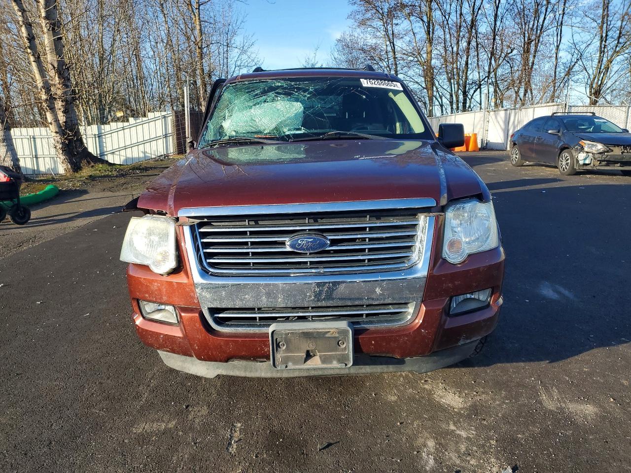2010 FORD EXPLORER XLT photo 9