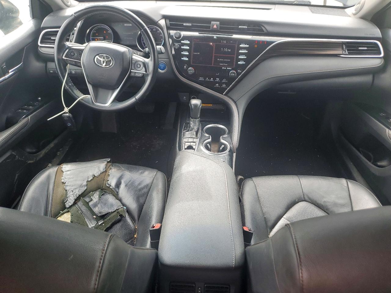 2018 TOYOTA CAMRY HYBRID photo 22