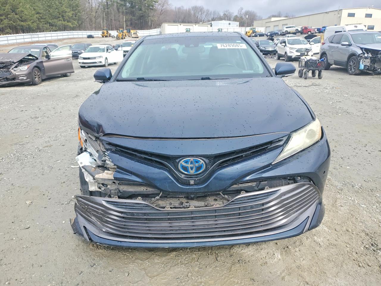 2018 TOYOTA CAMRY HYBRID photo 13