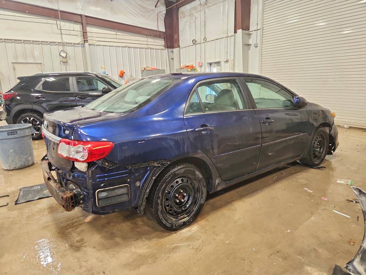 2013 TOYOTA COROLLA BASE photo 5