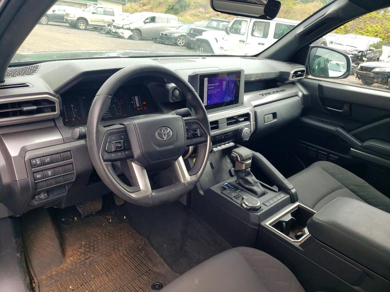 2024 TOYOTA TACOMA XTRACAB photo 8