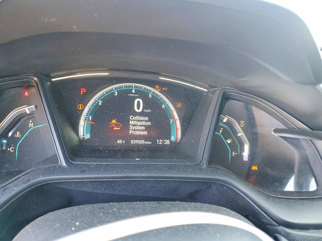 2020 HONDA CIVIC LX photo 17