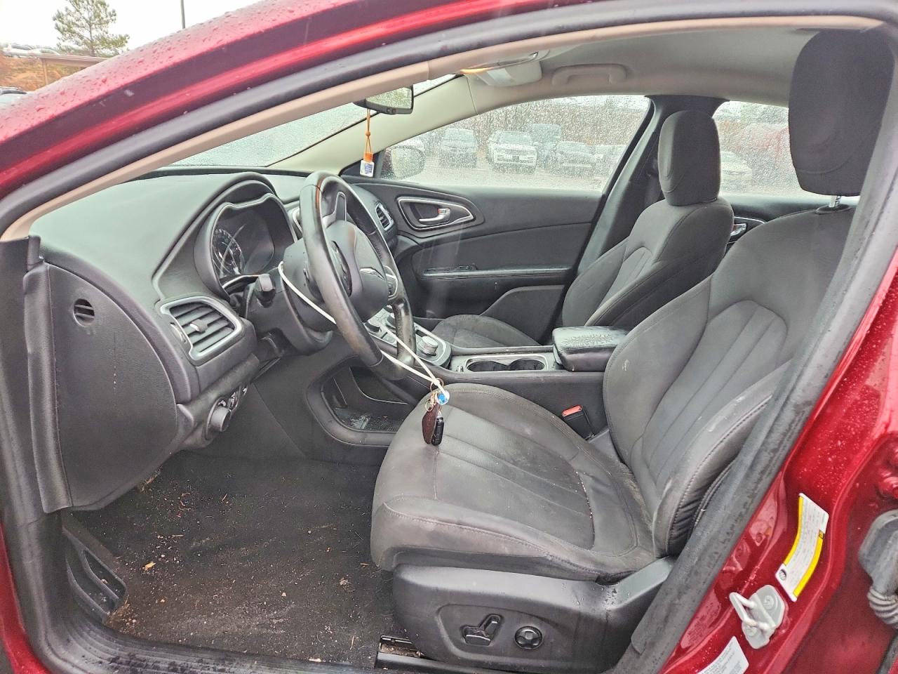 2015 CHRYSLER 200 photo 7