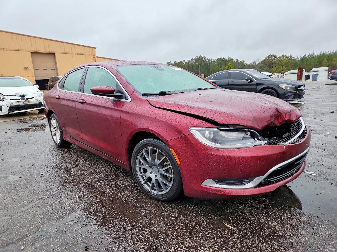 2015 CHRYSLER 200 photo 4