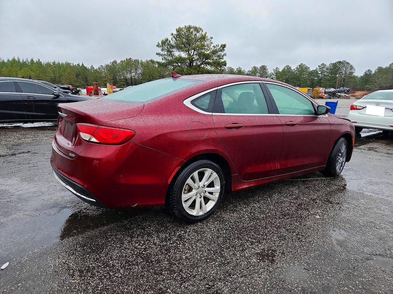 2015 CHRYSLER 200 photo 3