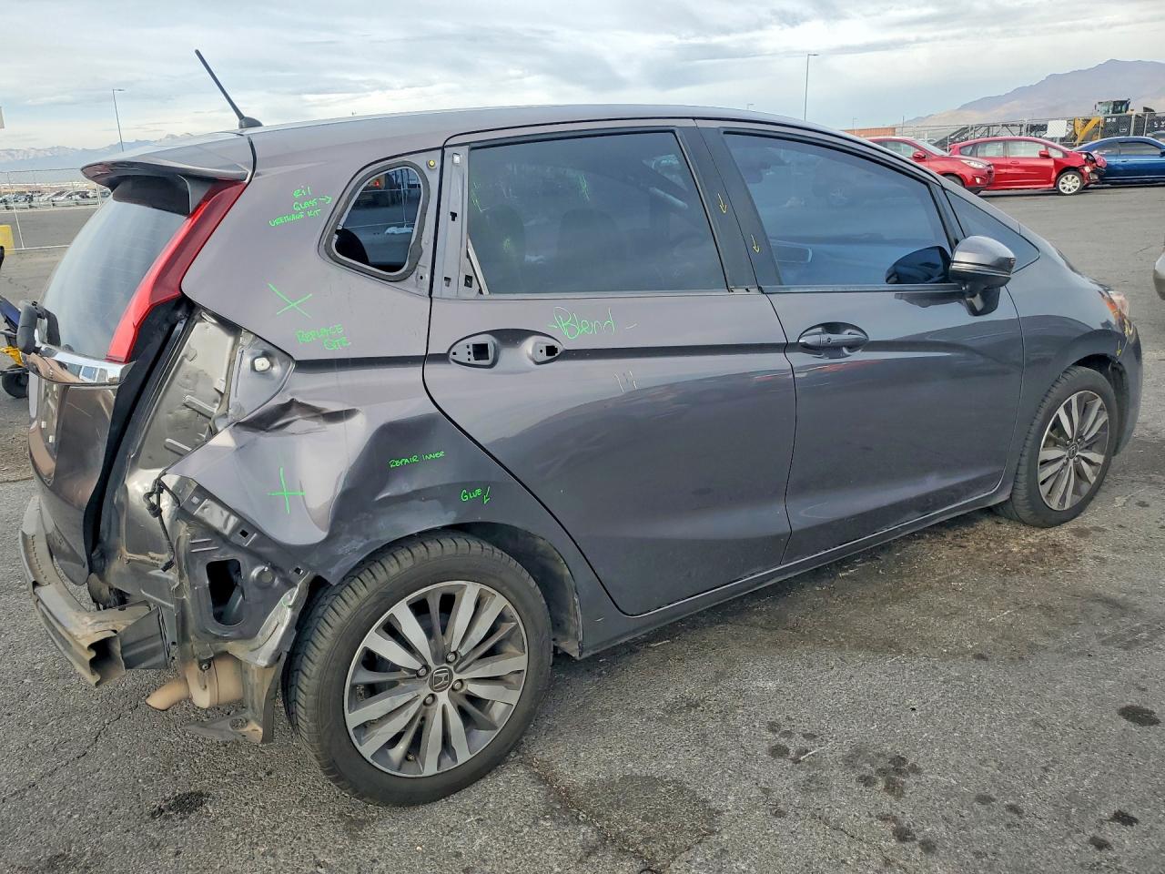 2017 HONDA FIT EX photo 5