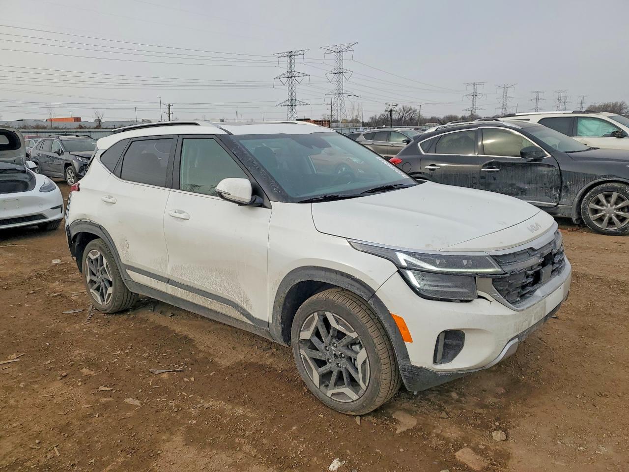 2025 KIA SELTOS SX photo 7