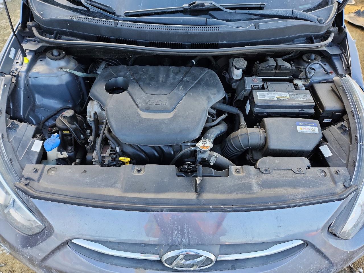 2017 HYUNDAI ACCENT SE photo 31