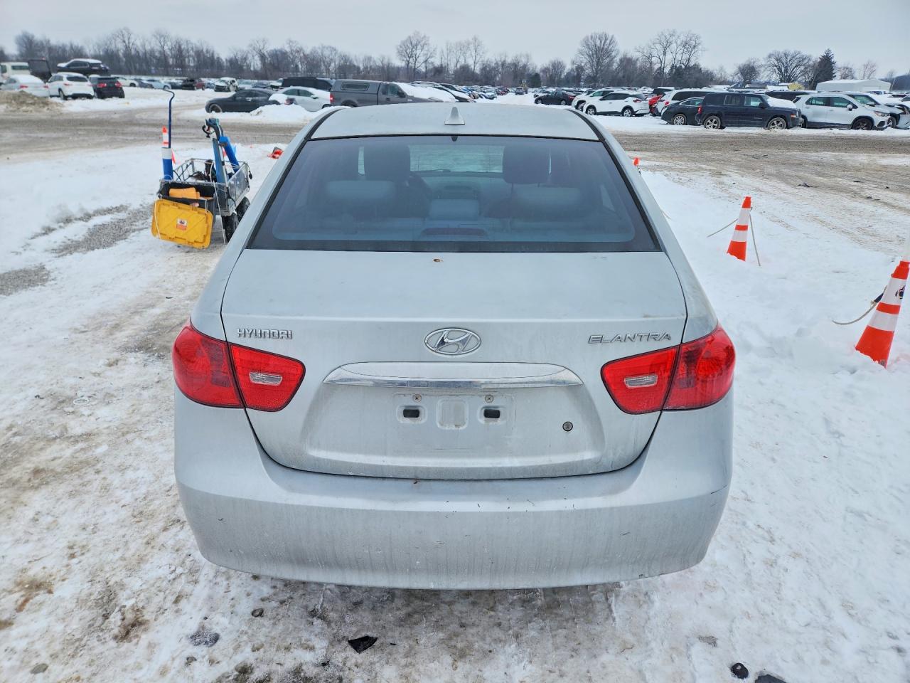 2010 HYUNDAI ELANTRA GLS photo 11