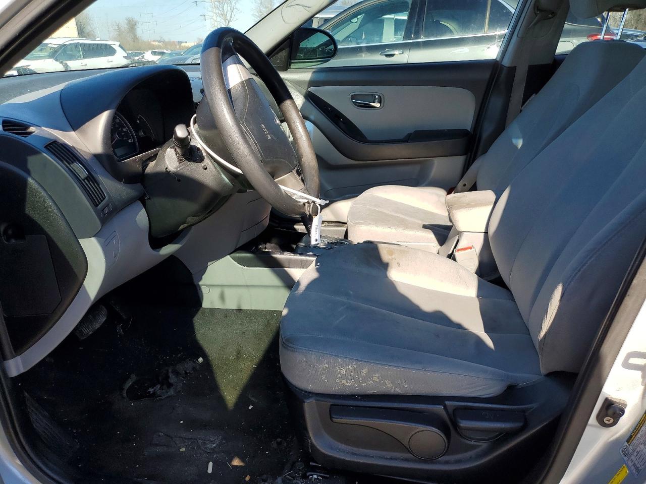 2010 HYUNDAI ELANTRA GLS photo 13