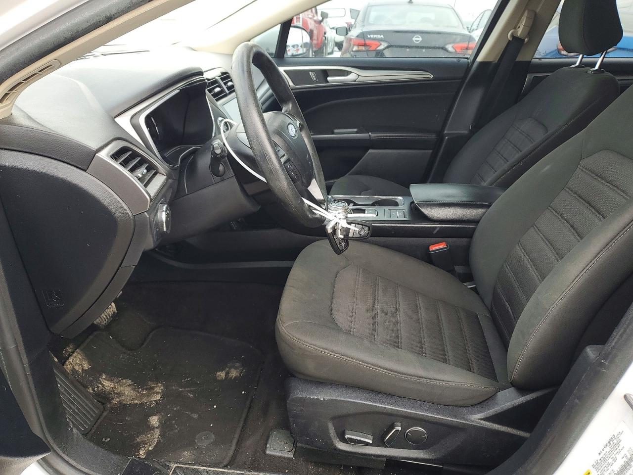 2020 FORD FUSION SE photo 7