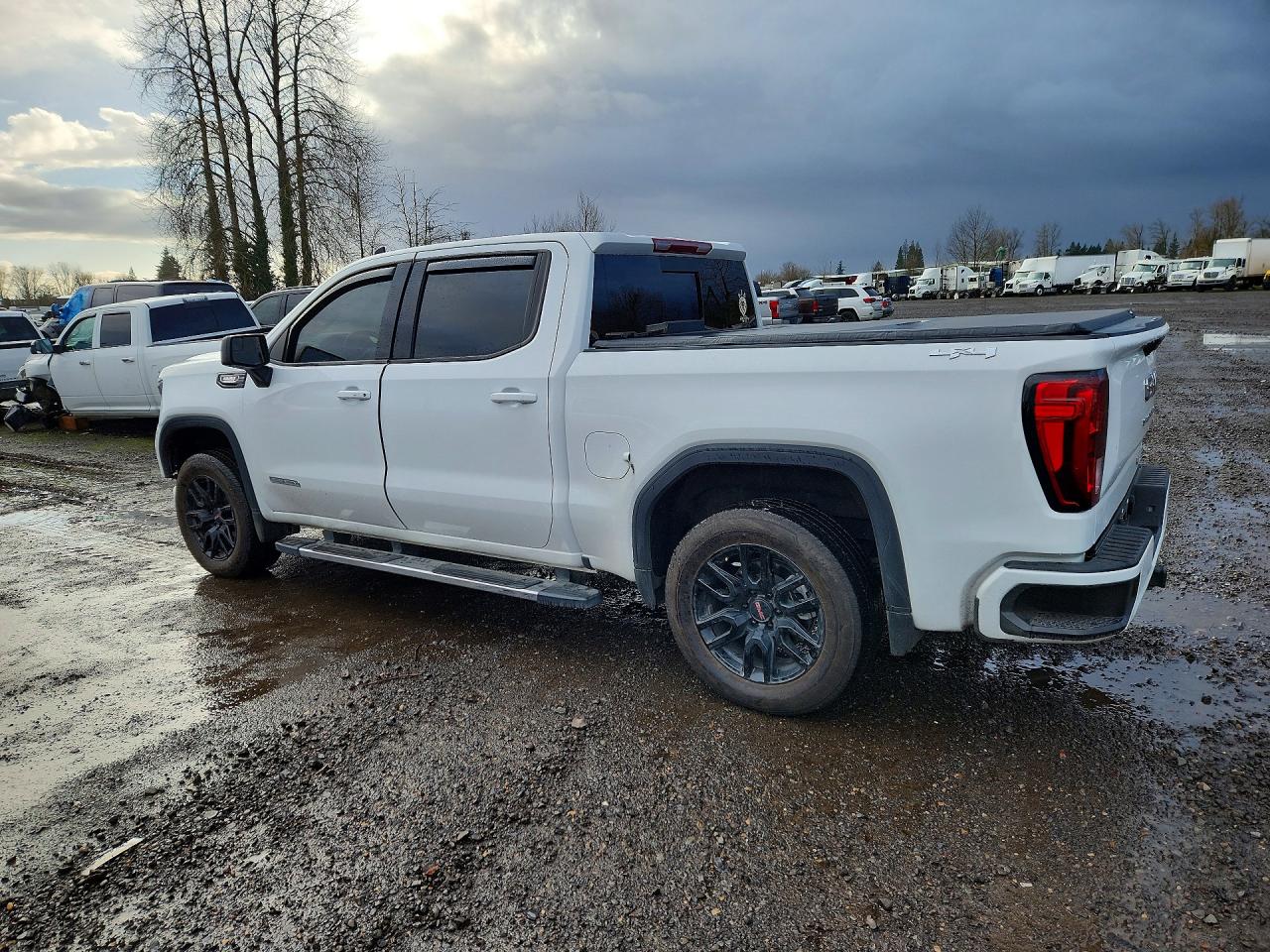2025 GMC SIERRA K1500 ELEVATION photo 4