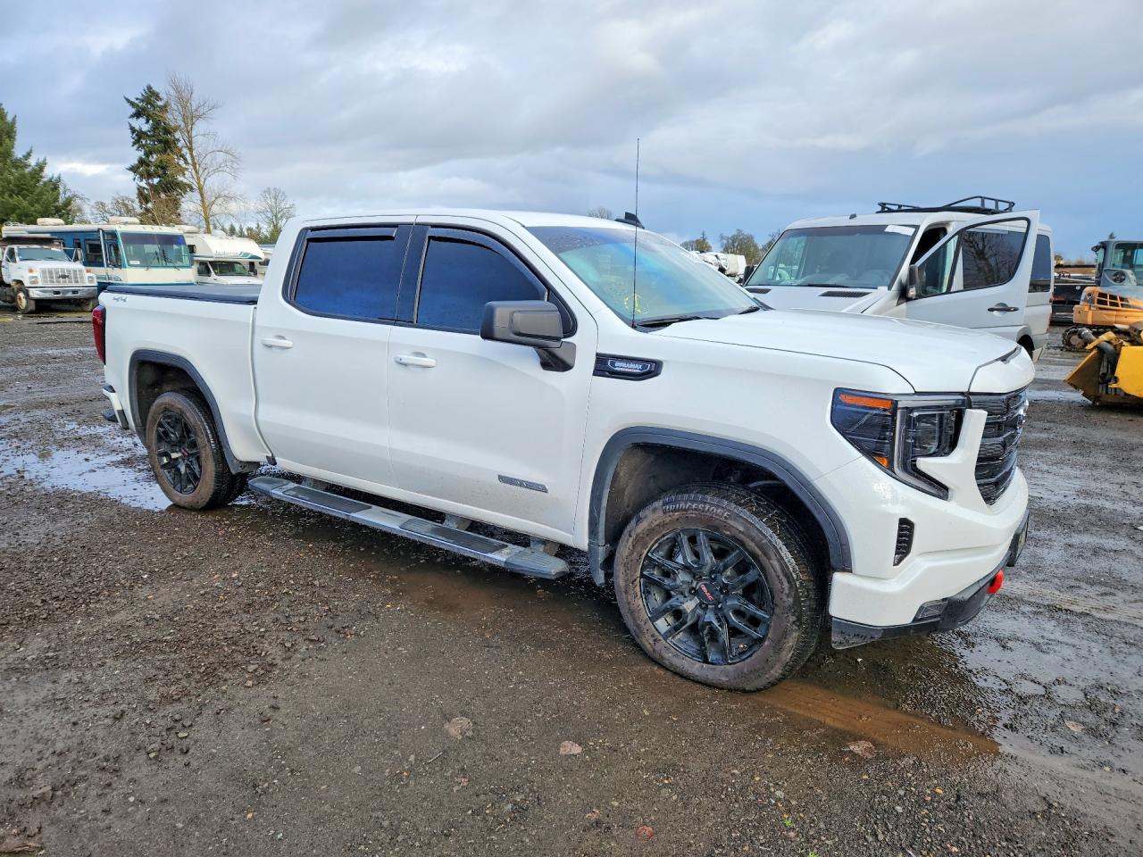 2025 GMC SIERRA K1500 ELEVATION photo 10