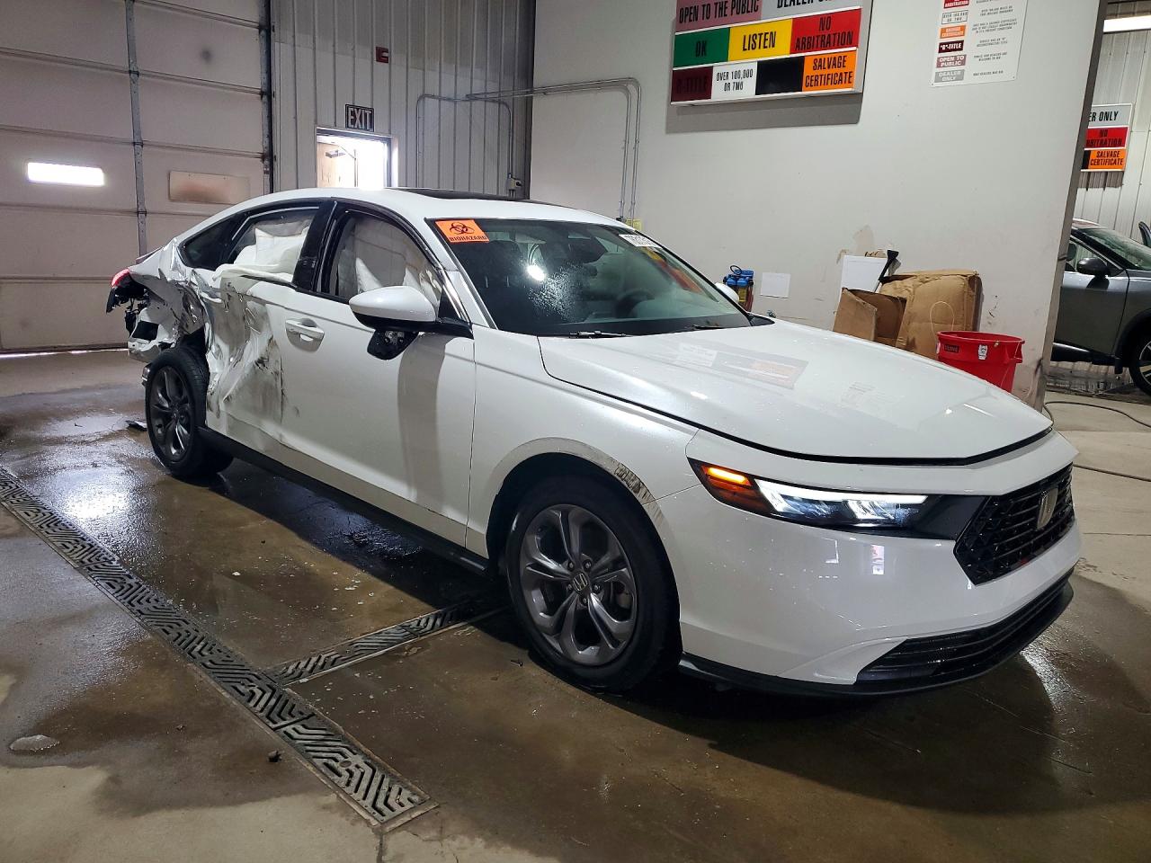 2024 HONDA ACCORD EX photo 7