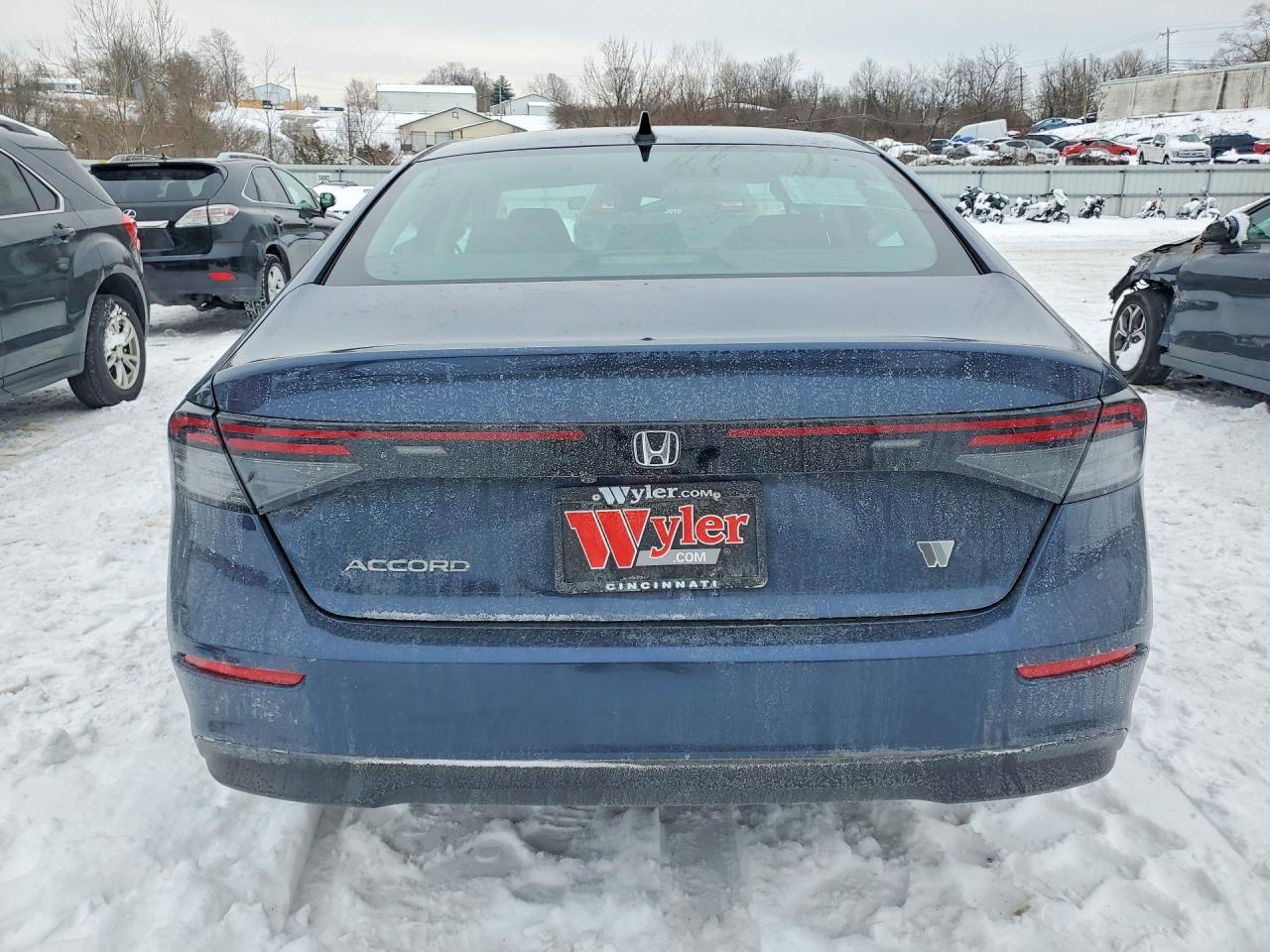 2025 HONDA ACCORD SE photo 16