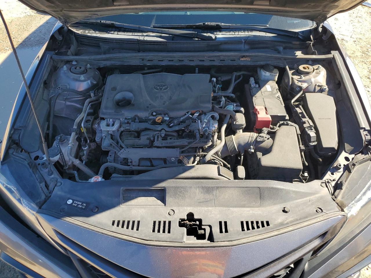 2021 TOYOTA CAMRY SE photo 11