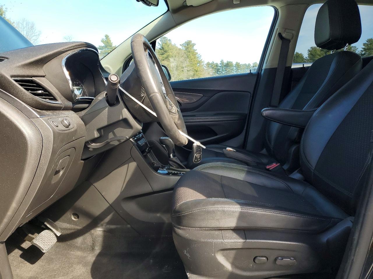 2020 BUICK ENCORE PREFERRED photo 13