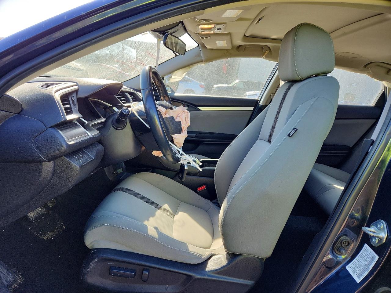 2020 HONDA CIVIC EX photo 7