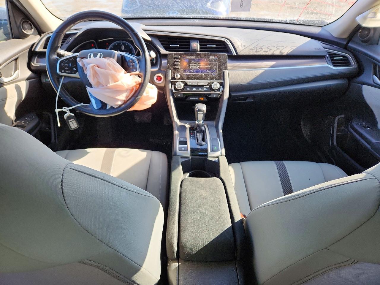 2020 HONDA CIVIC EX photo 8