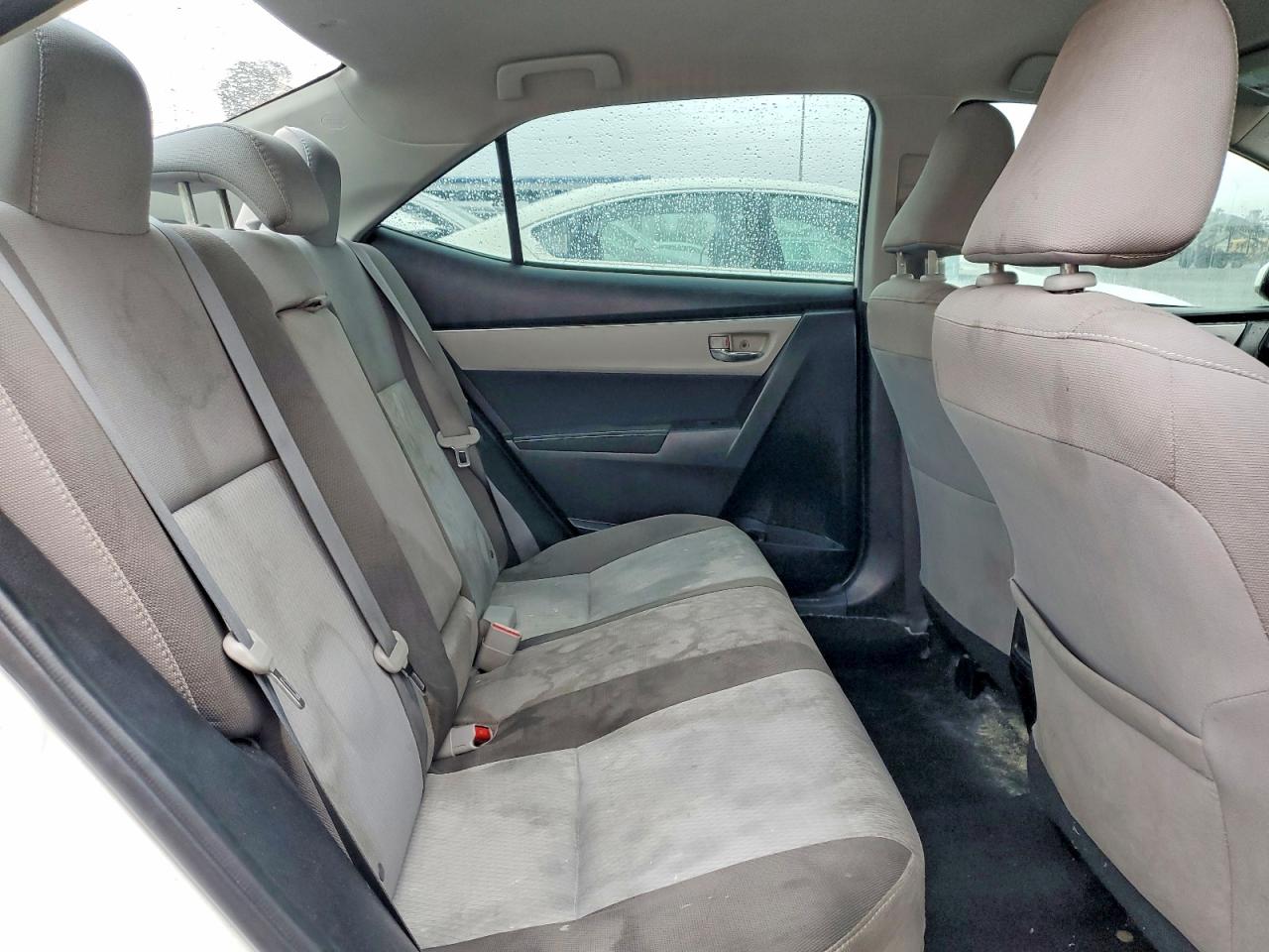 2018 TOYOTA COROLLA photo 10