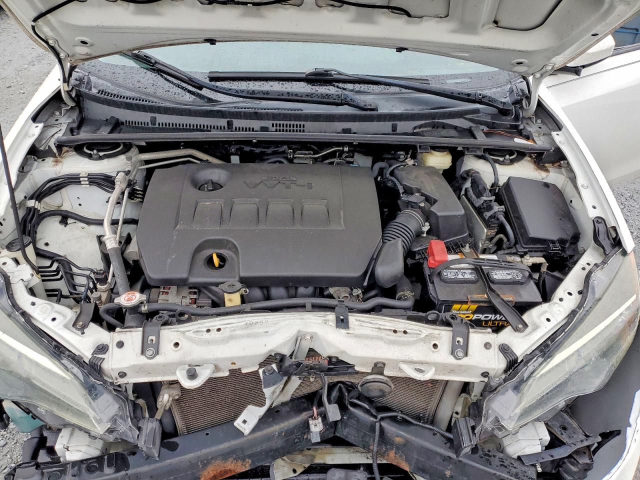 2018 TOYOTA COROLLA photo 11