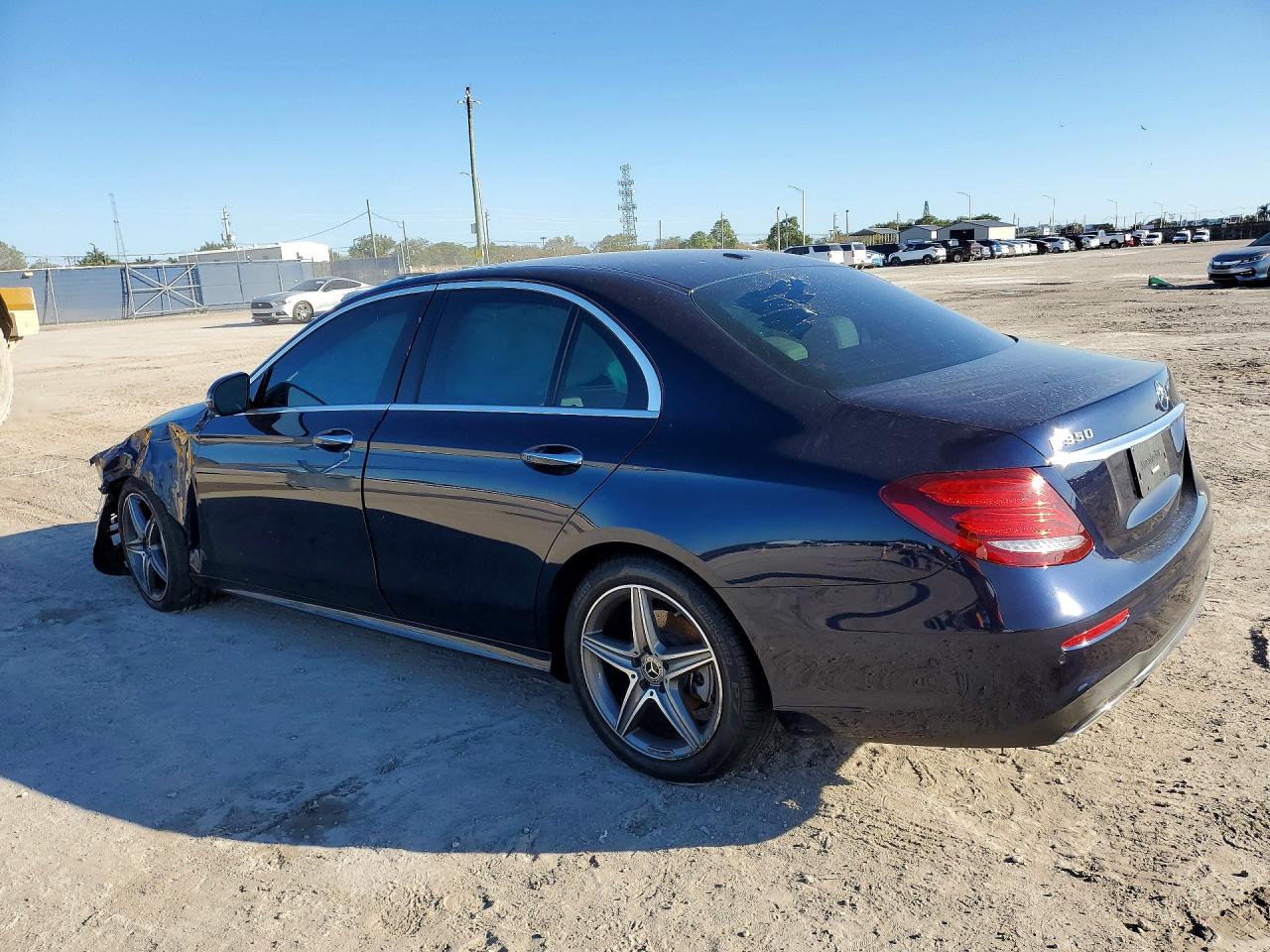 2020 MERCEDES-BENZ E 350 photo 2