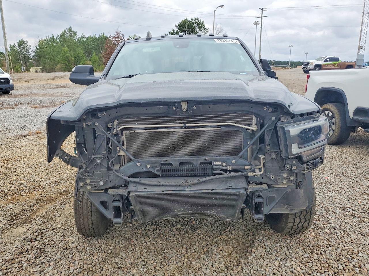 2020 RAM 3500 LARAMIE photo 9