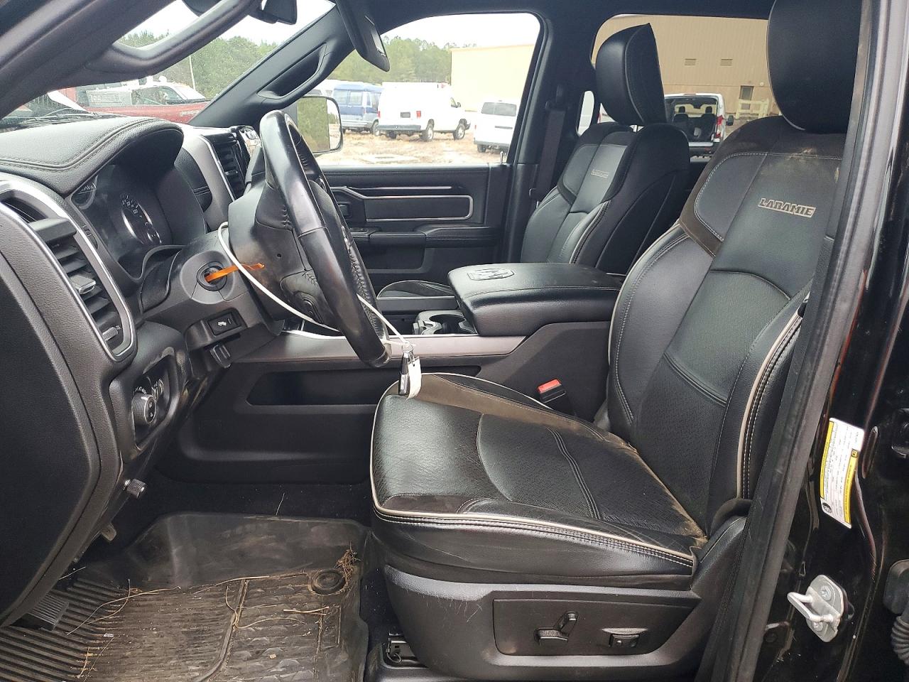 2020 RAM 3500 LARAMIE photo 13